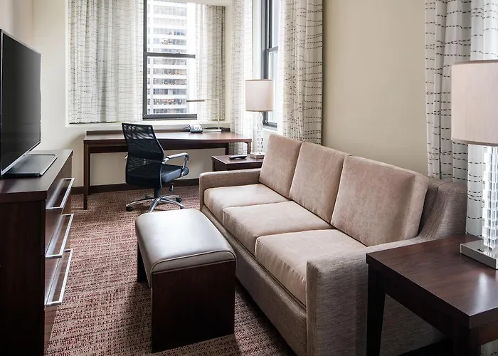 Hotel By Marriott Downtown/loop