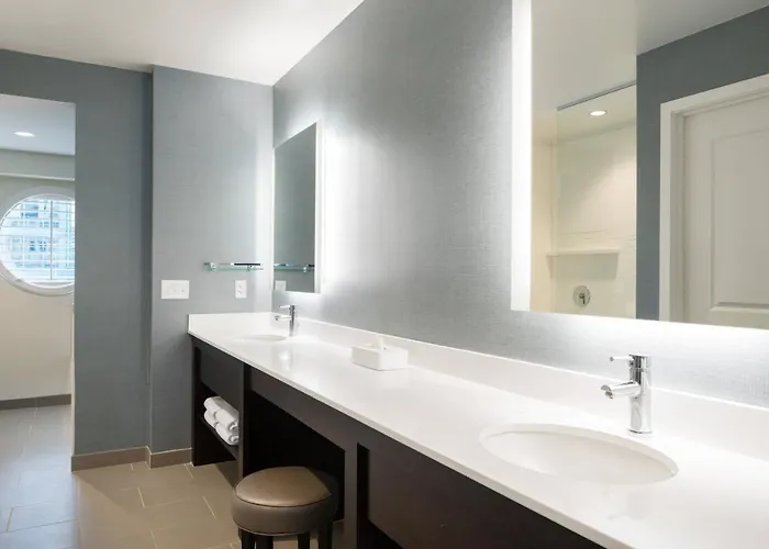 Hotel By Marriott Downtown/loop Chicago