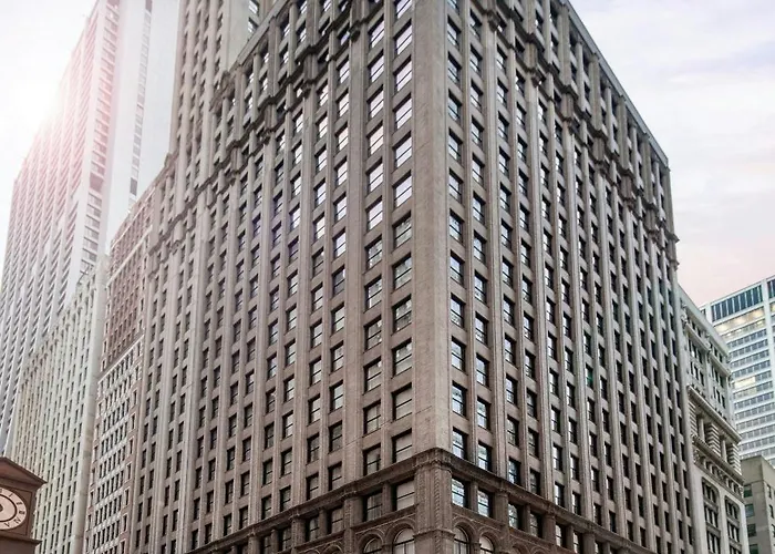 By Marriott Downtown/loop Chicago
