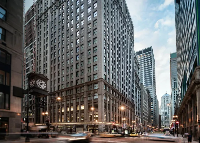 By Marriott Downtown/loop