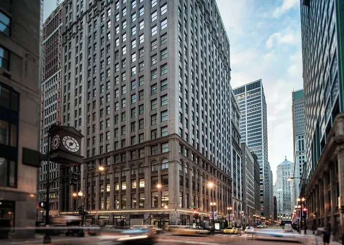 By Marriott Downtown/loop 3* Chicago