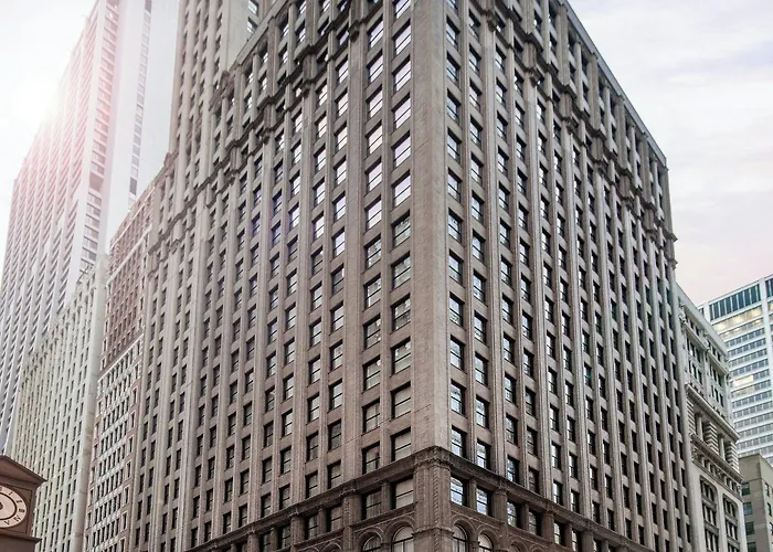 By Marriott Downtown/loop