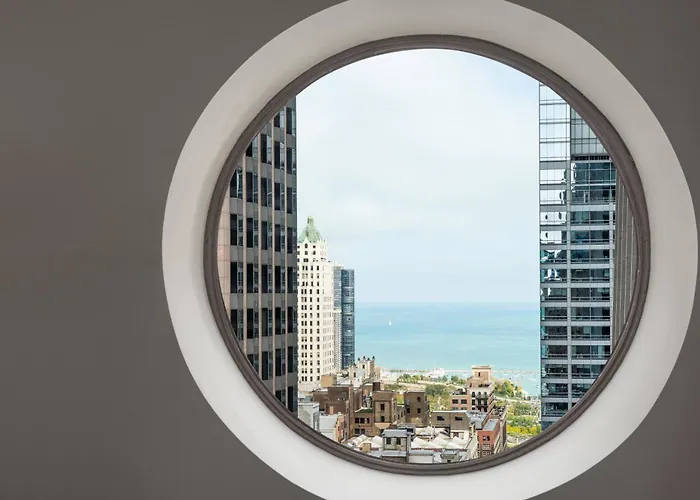 By Marriott Downtown/loop 3* Chicago