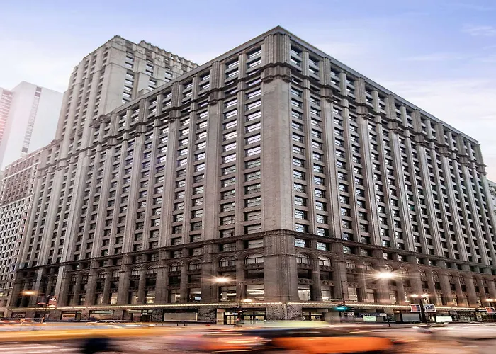 By Marriott Downtown/loop Hotel 3*